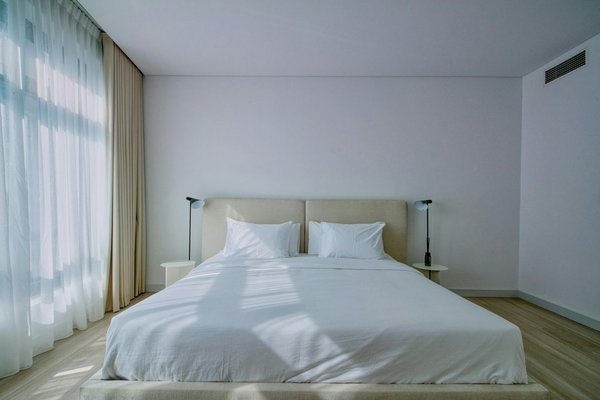 Wie beeinflussen Kreuzfahrten die lokale Wirtschaft und Umwelt?